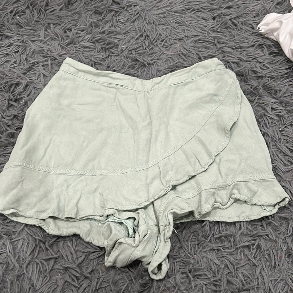 Altard state skort size xs color sage green